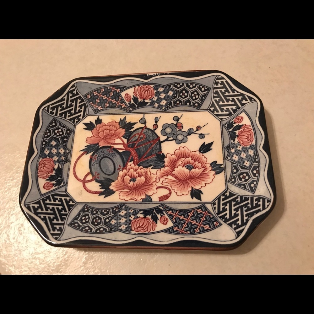 Small Ceramic Plate with Sewing theme.